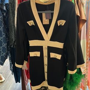 Infiny Paris dress black and gold